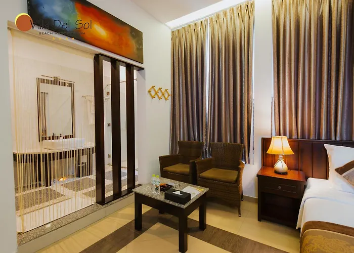 Курортный комплекс Del Sol & 4*